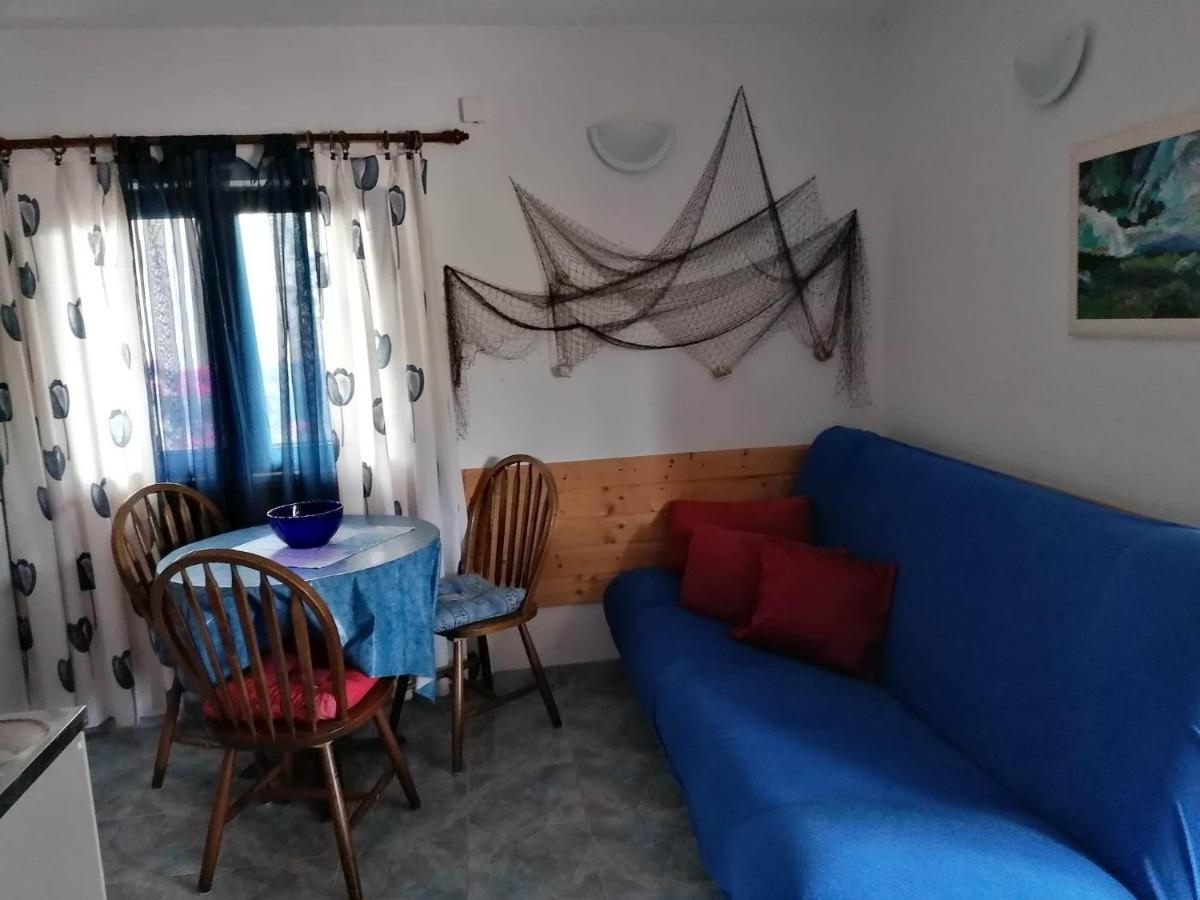 Apartments Misini Dvori Stomorska Extérieur photo